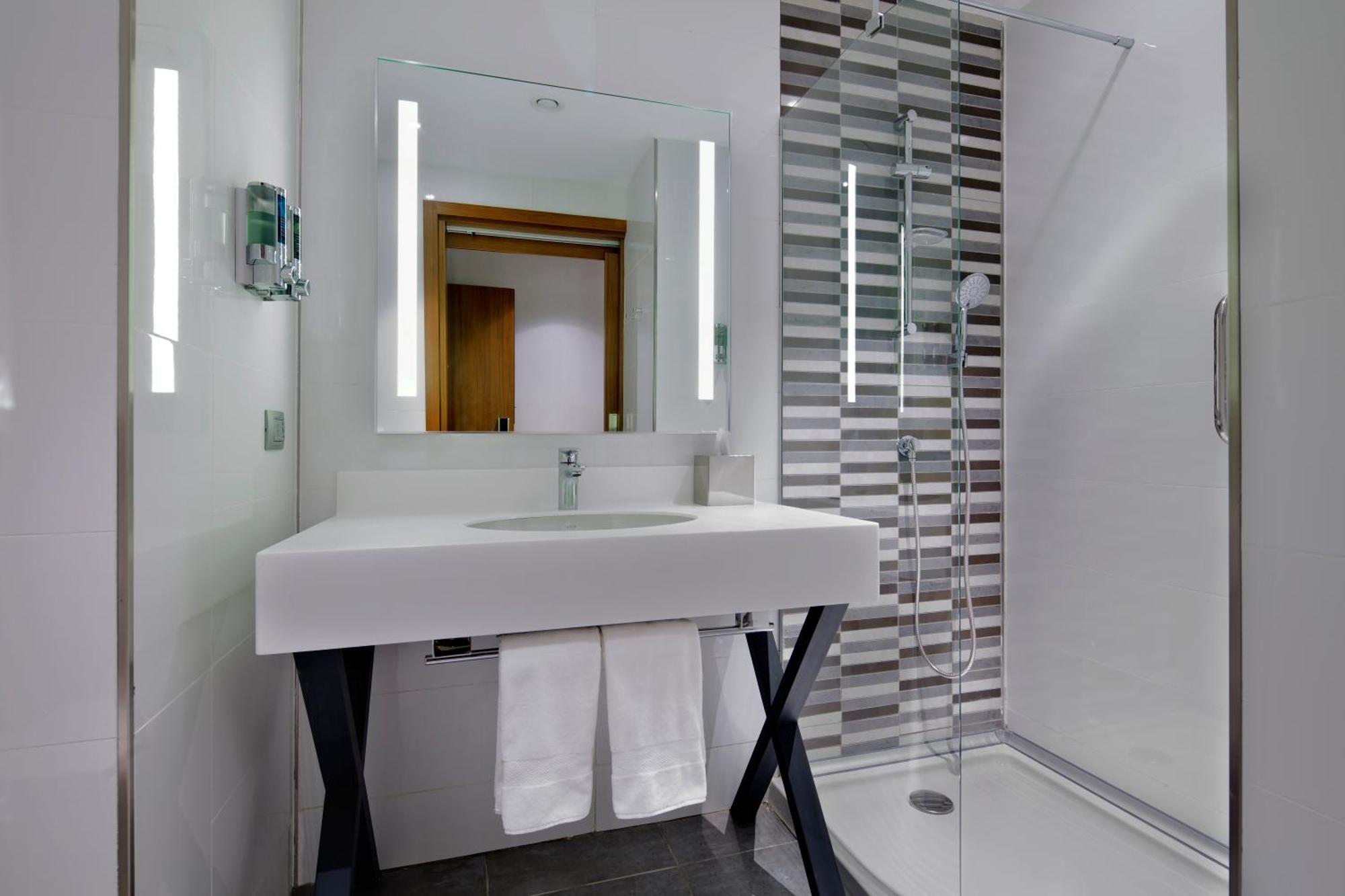 Hampton By Hilton Kocaeli Symbol Hotel Kültér fotó
