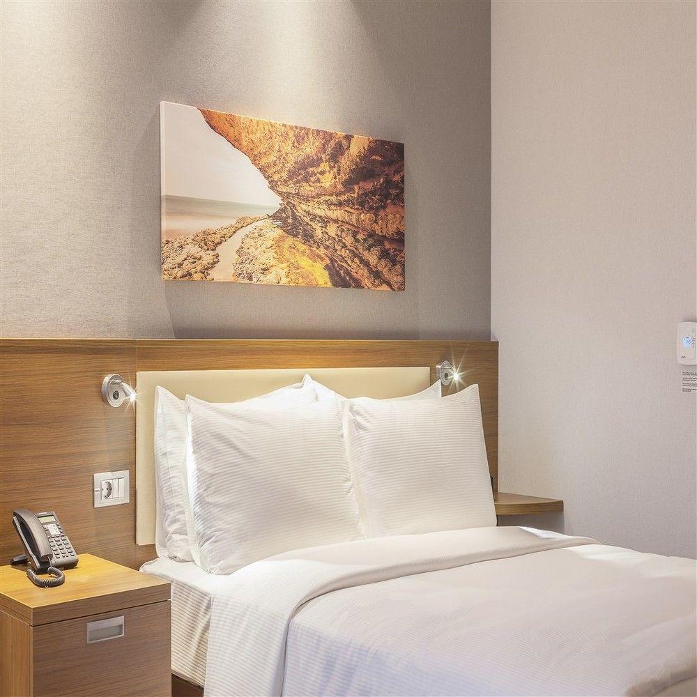 Hampton By Hilton Kocaeli Symbol Hotel Kültér fotó