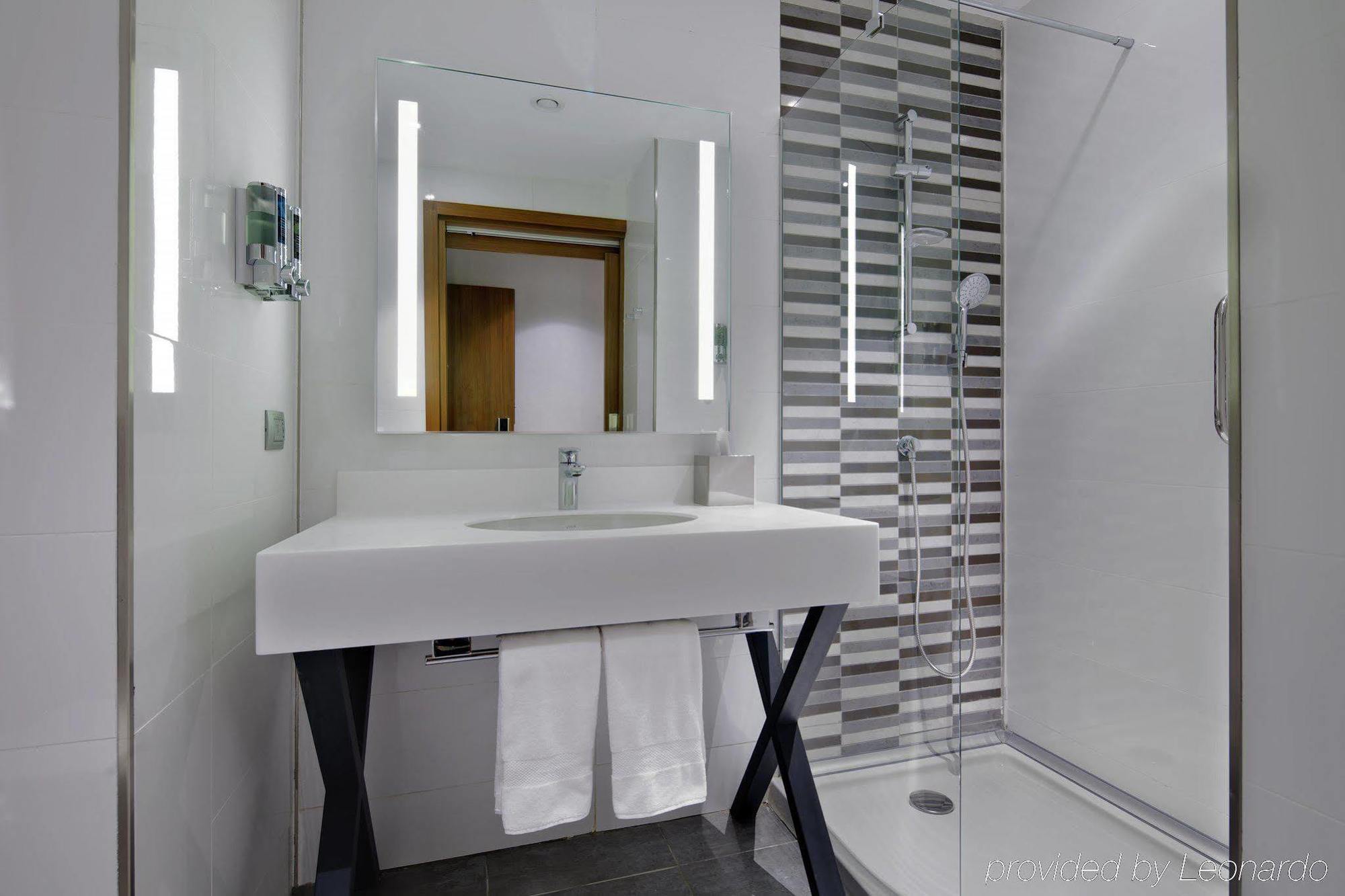 Hampton By Hilton Kocaeli Symbol Hotel Kültér fotó